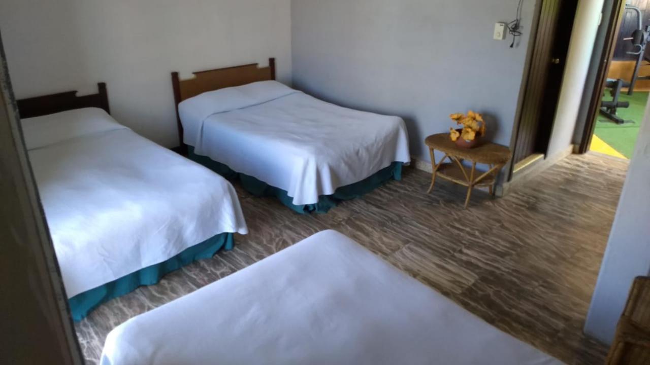 Escárcega Hotel Maria Isabel מראה חיצוני תמונה